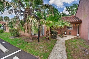 625 Trinidad Ct in Winter Park, FL - Building Photo