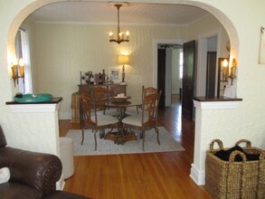 1081 Terrace Dr in Richmond Heights, MO - Building Photo - Building Photo