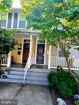608 Trail Ave in Frederick, MD - Building Photo
