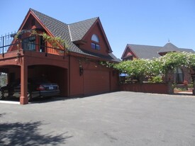 380 Whippet-Run in Corralitos, CA - Building Photo