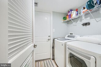 432 Grand St in Gaithersburg, MD - Building Photo - Building Photo