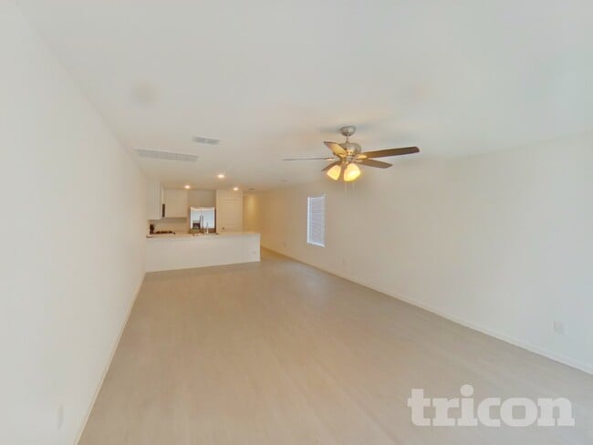 838 Ponderosa Ln in Princeton, TX - Foto de edificio - Building Photo