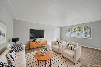 741 Emporia St in Aurora, CO - Building Photo - Building Photo