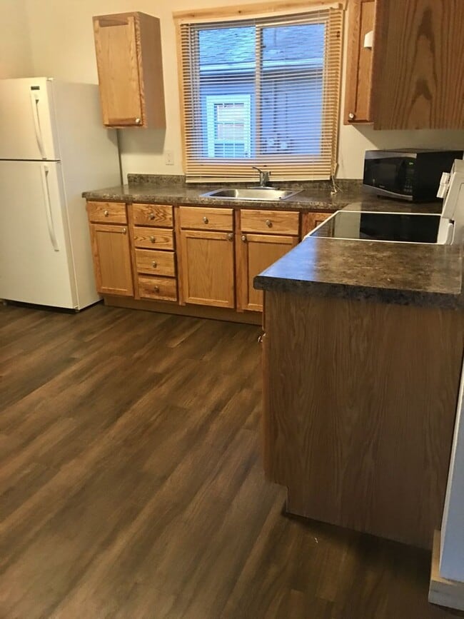 625 2nd Ave W in West Fargo, ND - Building Photo - Building Photo