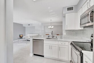 14895 Builtmore Way in Delray Beach, FL - Building Photo - Building Photo