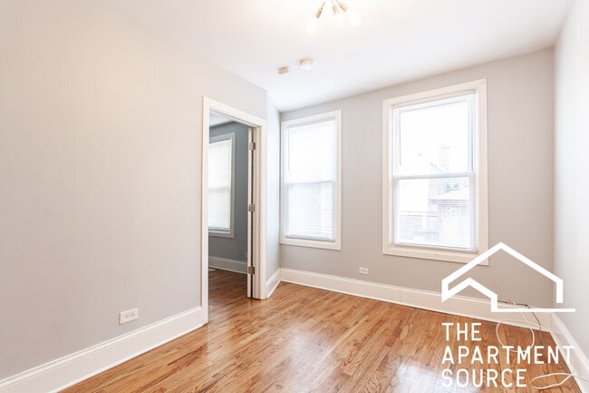 3614 W George St, Unit 2r