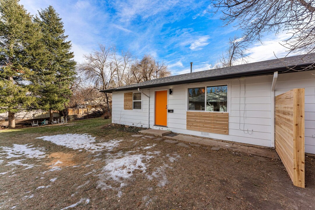 1230 Jay St in Boulder, CO - Foto de edificio