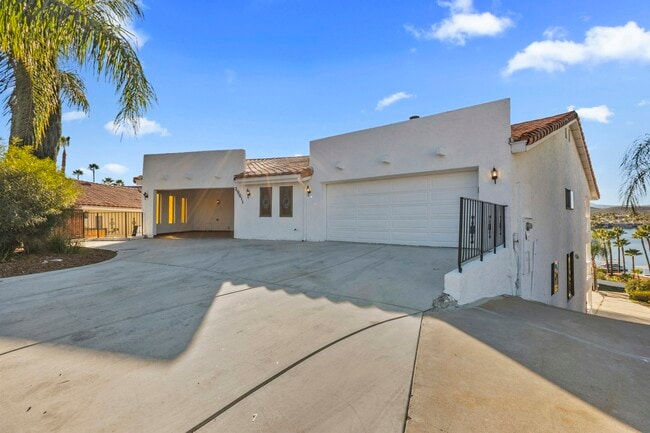 29611 Bonanza Pl in Canyon Lake, CA - Building Photo - Building Photo