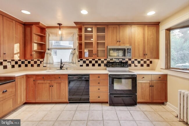 19 Maryland Ave, Unit 1901 in Gaithersburg, MD - Building Photo - Building Photo