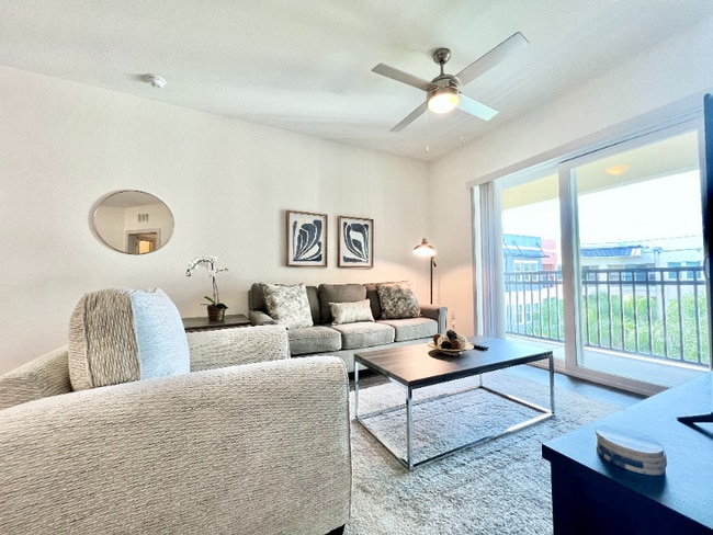 2615 N Grady Ave in Tampa, FL - Building Photo - Building Photo