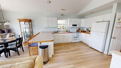 123 Harbour View Dr in Kill Devil Hills, NC - Building Photo - Building Photo