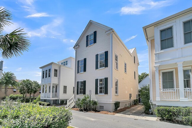 property at 58 Dereef Ct