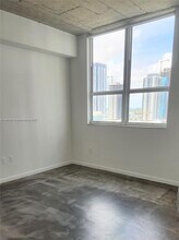 133 NE 2nd Ave, Unit # 2207 in Miami, FL - Building Photo - Building Photo