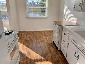 1317 18th St in Santa Monica, CA - Building Photo - Building Photo