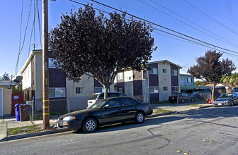 1526-1530 Sanford Ave in San Pablo, CA - Foto de edificio - Building Photo