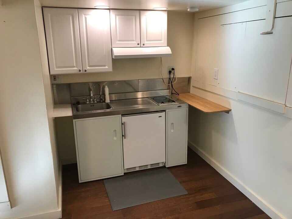 2941 82nd Ave, Unit lower in Oakland, CA - Foto de edificio
