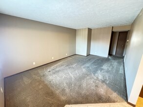 1842 Knox St in Lincoln, NE - Building Photo - Building Photo
