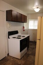 1226 Montana St in Wenatchee, WA - Foto de edificio - Building Photo