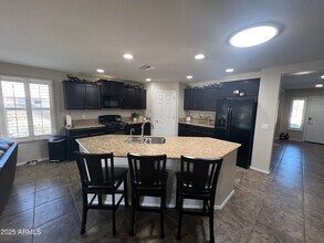 7935 W Pleasant Oak Ct in Florence, AZ - Building Photo - Building Photo