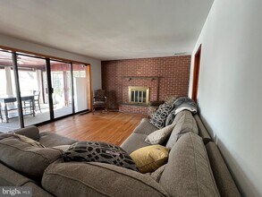 490 Birmingham Rd in West Chester, PA - Building Photo - Building Photo