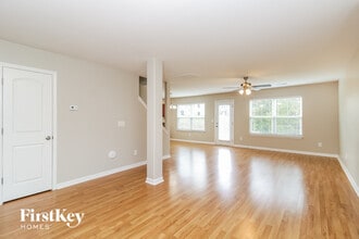 298 Rosemary Dr in Burlington, NC - Building Photo - Building Photo