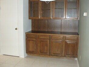 921 Marine Dr, Unit Marina Pointe 219 in Galveston, TX - Building Photo - Building Photo