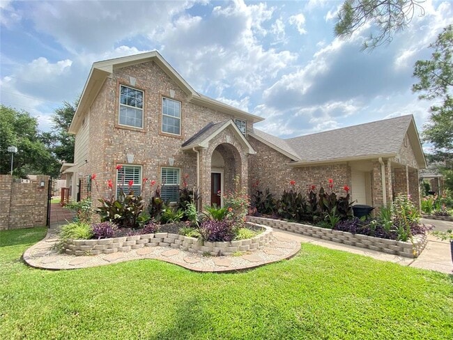 property at 3407 Beacon Hill Dr