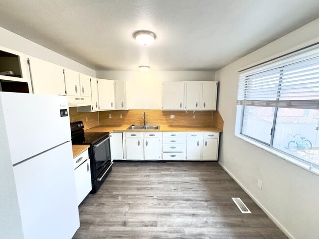 171 S 900 W in Provo, UT - Building Photo - Building Photo