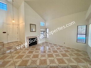 8552 N Winchester Creek Dr in Tucson, AZ - Building Photo - Building Photo
