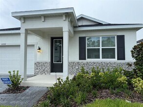 13256 Pergola Ave in Orlando, FL - Building Photo - Building Photo