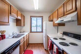 Briar Pointe in Fargo, ND - Building Photo - Building Photo