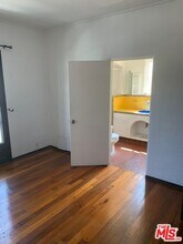 1855 N Kingsley Dr in Los Angeles, CA - Building Photo - Building Photo