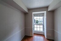 378 N Post Oak Ln photo'