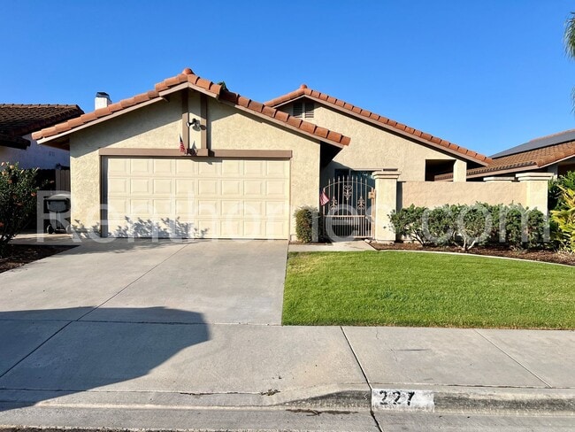 property at 227 Ocotillo Pl