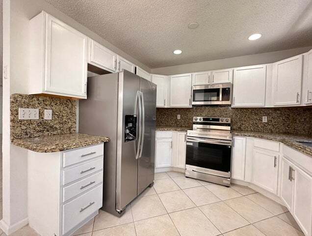 property at 703 Crosswinds Dr