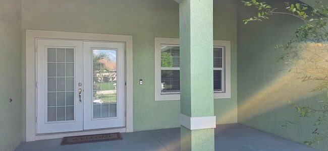 5838 NW Gillespie Ave in Port St. Lucie, FL - Building Photo - Building Photo