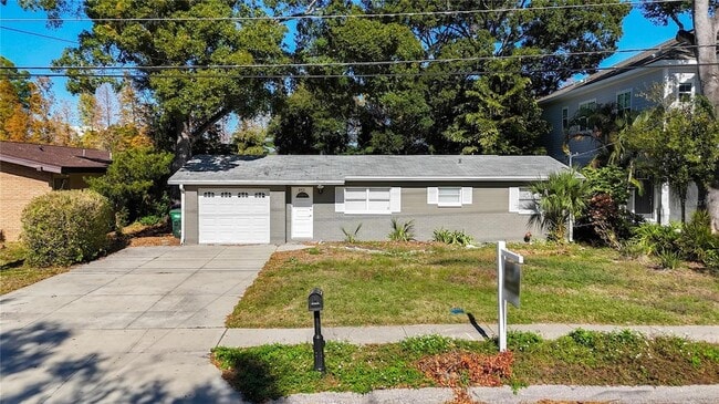4513 W Gray St, Unit 83064 Ruby Ave. in Tampa, FL - Building Photo - Building Photo