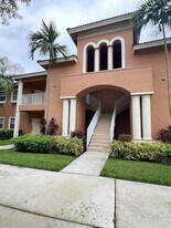 8377 Mulligan Cir in Port St. Lucie, FL - Building Photo