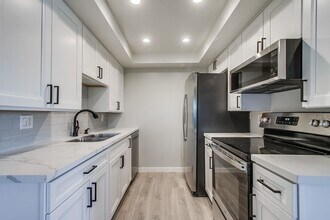840 E 3rd Ave in Escondido, CA - Building Photo - Building Photo