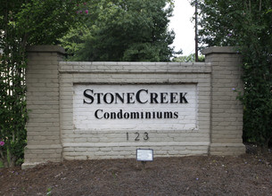 Stonecreek Townhomes in Marietta, GA - Building Photo - Building Photo