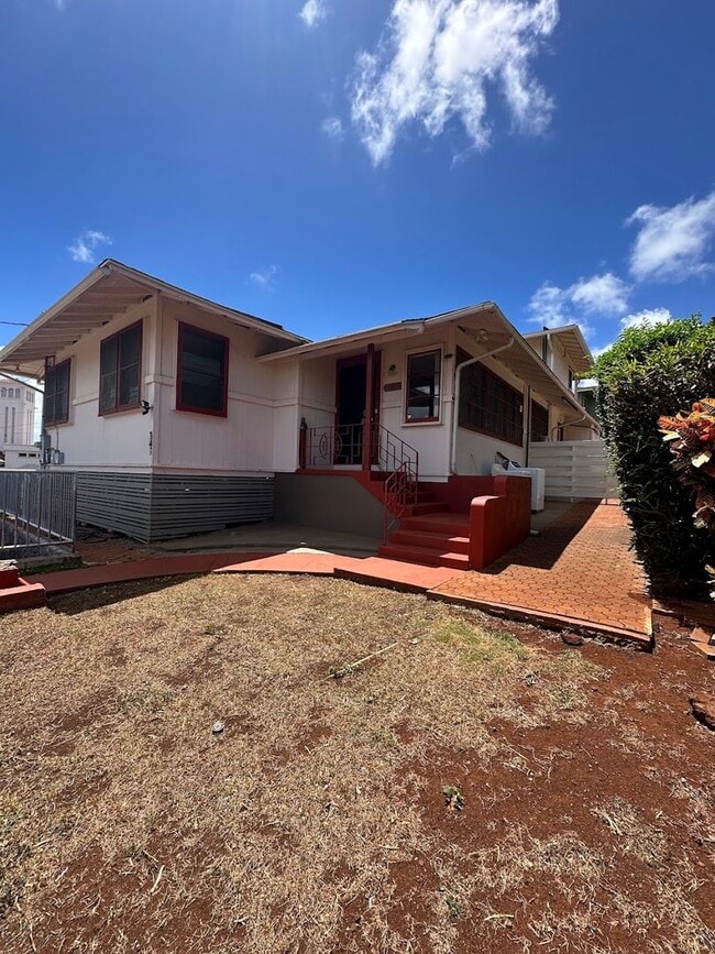 947 Koko Head Ave in Honolulu, HI - Building Photo - Building Photo