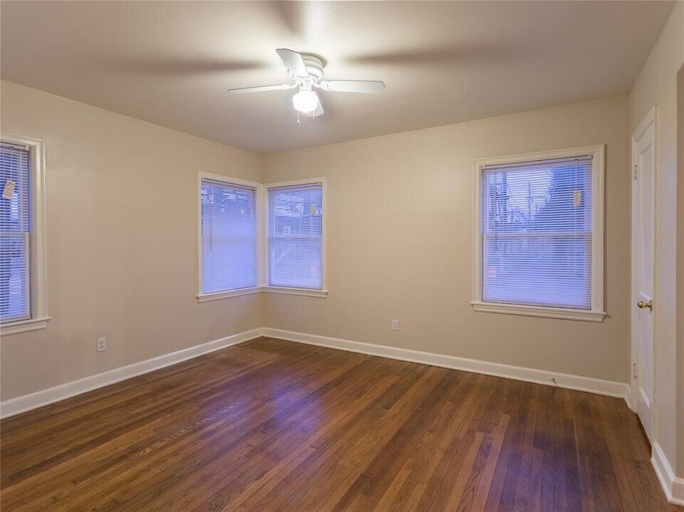 1929 Prospect St-Unit -4 in Houston, TX - Building Photo