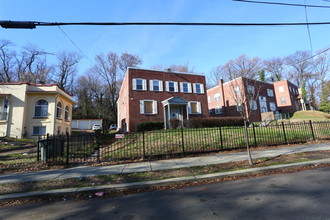 2899 Hartford St SE in Washington, DC - Building Photo - Building Photo