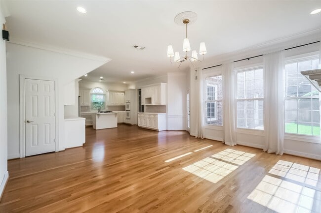 property at 5820 Charlotte St