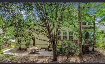 1664 William Hapton Way in Mount Pleasant, SC - Building Photo - Building Photo