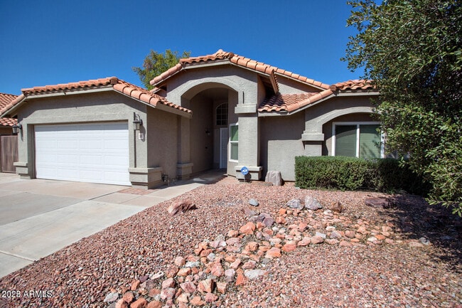 property at 506 W Navarro Ave