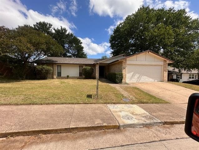 property at 2 Eastport Pl