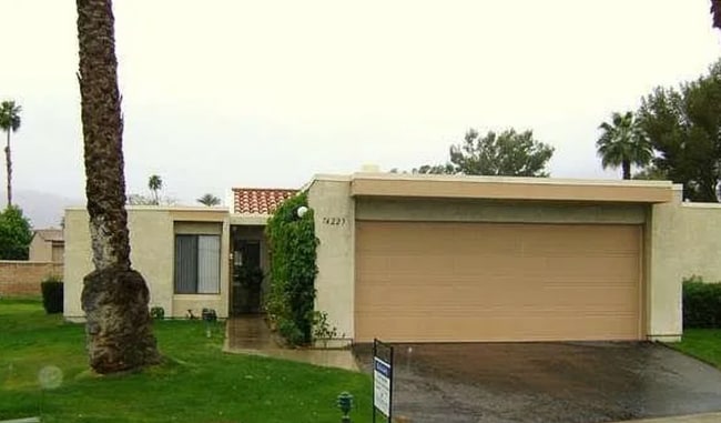 property at 74223 Santa Rosa Cir