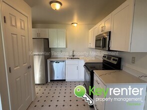 1412 S I St in Tacoma, WA - Building Photo - Building Photo