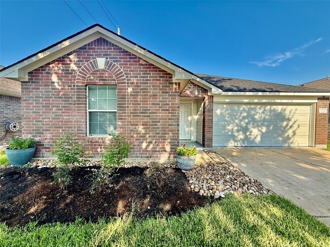 3534 Clayton Trace Trail